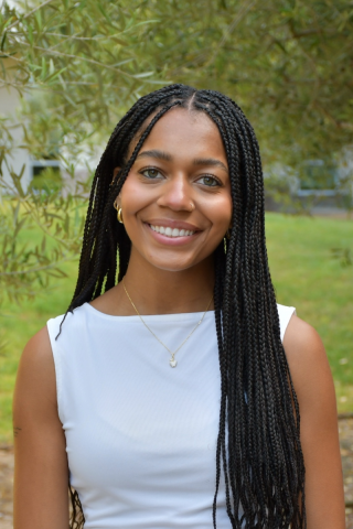 image of alea dosty